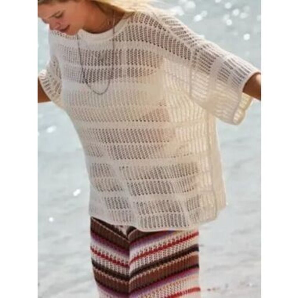 Aerie Crochet Oversized Short Sleeve Sweater Size‎ Large